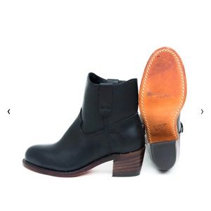 Redwing Boots 3415 Black Boundary Women’s Leather Booties